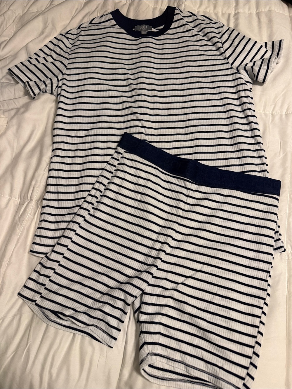 LOFT womans medium Navy & White Striped Short Pajama Set
